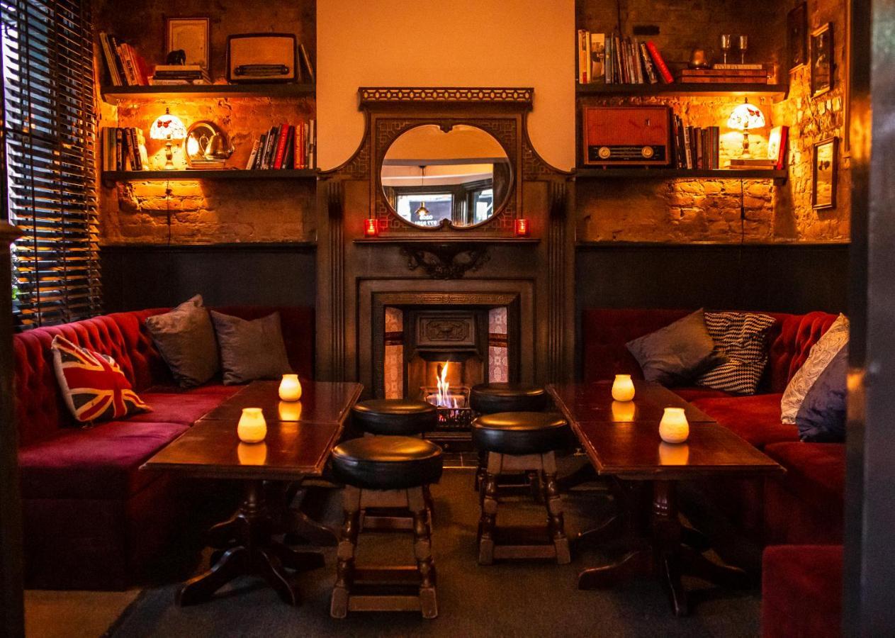 The Foresters Arms Кінгстон-на-Темзі Екстер'єр фото