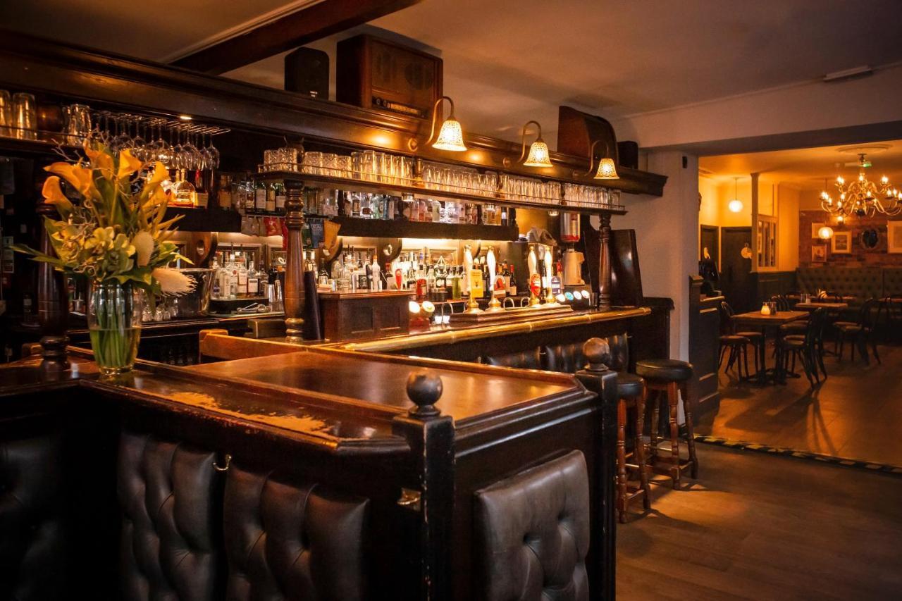The Foresters Arms Кінгстон-на-Темзі Екстер'єр фото